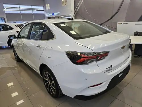 Chevrolet Onix plus 1.0 Turbo Premier At 2026
