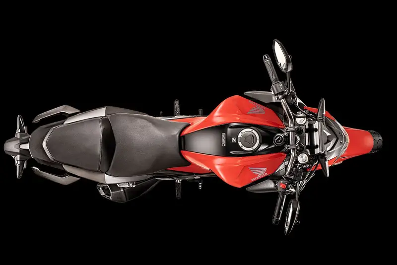 CB300F Street 2026