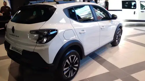 Renault Kardian 1.0 Tce Evolution 200 Edc 2026