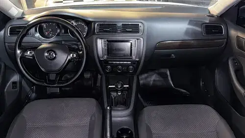Volkswagen Vento 1.4 Comfortline 150cv 2017