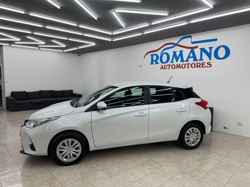 Toyota YARIS XS CVT 1,5 2025