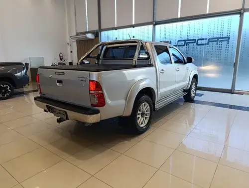 Toyota Hilux Pick-Up 3.0 Cd Srv Cuero 171cv 4x2 2014