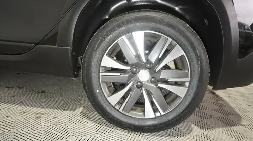 Peugeot 2008 1.6 Feline 2022