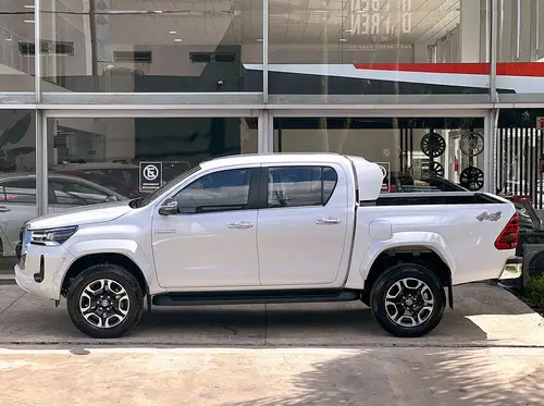 Toyota Hilux Pick-Up 2.8 Cd Srx 204Cv 4X4 At 2026