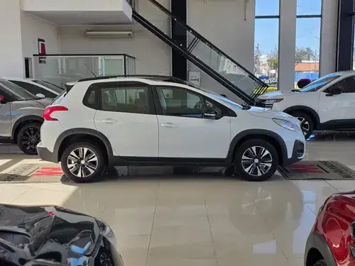 Peugeot 2008 1.6 Feline Tip am20 2022