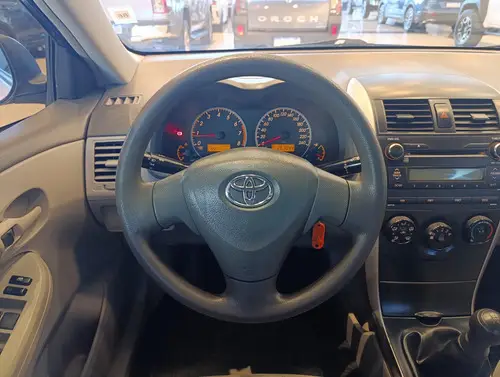Toyota Corolla 1.8 Xli Mt 2010