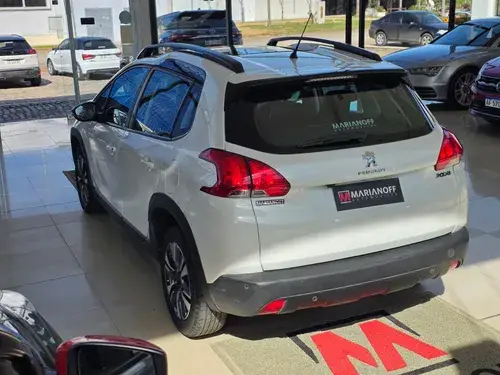 Peugeot 2008 1.6 Feline Tip am20 2022