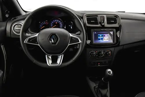 Renault Logan II 1.6 16V LIFE 2025