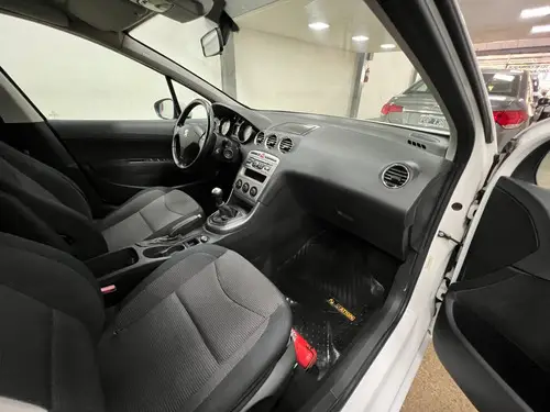 Peugeot 408 1.6 Allure Hdi Nav 115cv 2014