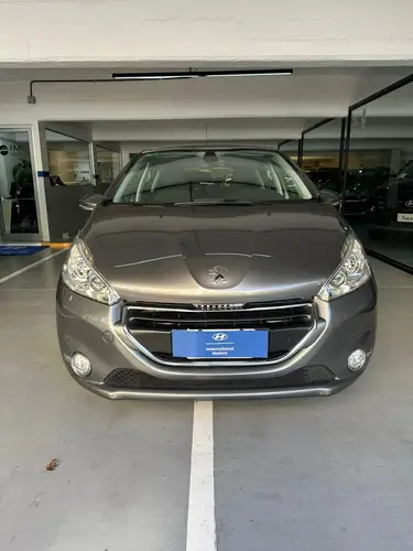 Peugeot 208 1.6 Feline 2013