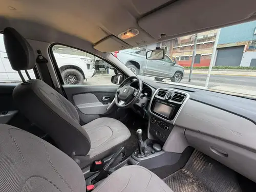 Renault Logan 1.6 Privilege 105cv 2017