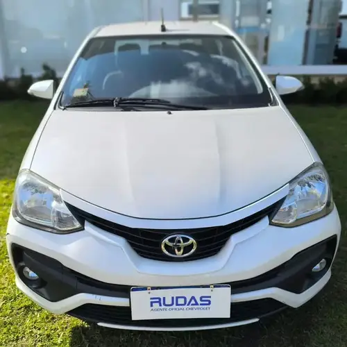 Toyota Etios 1.5 Sedan Xls 2017