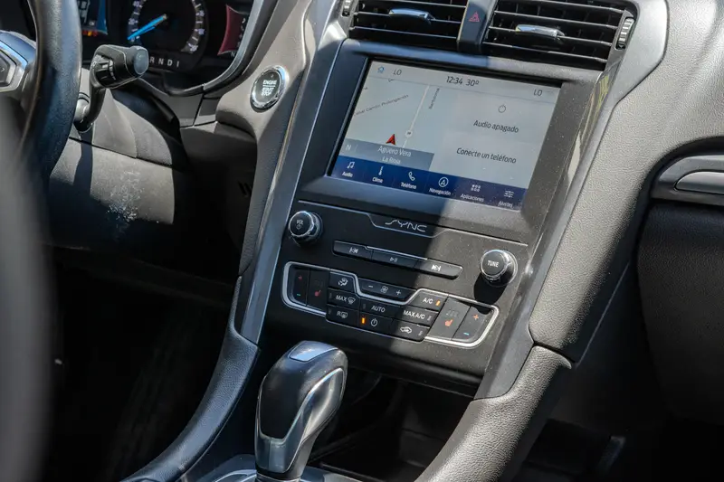 Ford Mondeo Titanium Hibrido At 2021