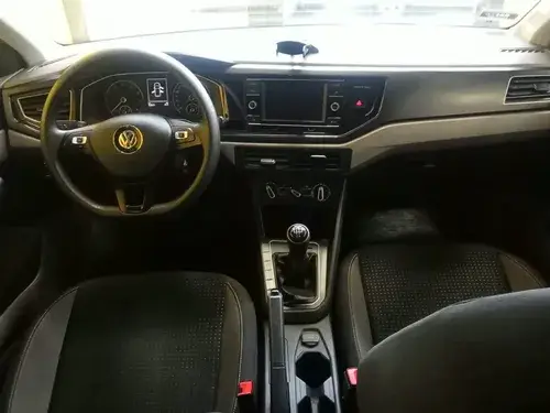 Volkswagen Polo 1.6 Comfortline 2018