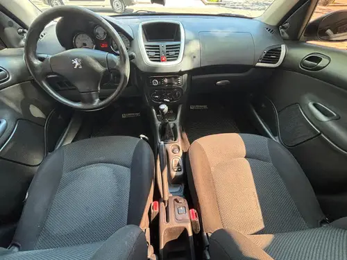 Peugeot 207 1.4 Xs 2011