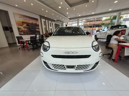 Fiat 600 hybrid 1.2 E-Dct 2026