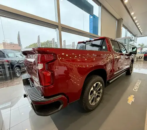 Chevrolet Silverado 5.3 V8 High Country 2026