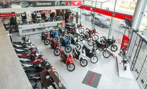 Honda CB 125F Naked 2025