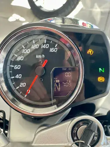Honda cb 350 h ness calle 2026