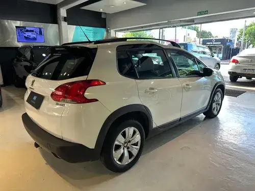 Peugeot 2008 Allure 1.6VTI MT 2020