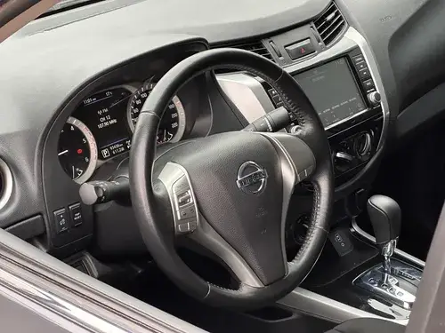 Nissan Frontier 2.3 Le Cd 4x4 At 2020