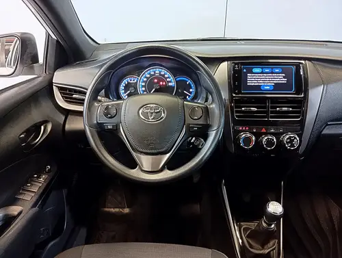 Toyota Yaris 1.5 Xs L/22 2024