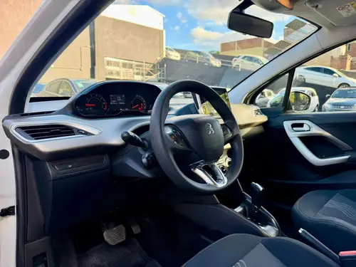 Peugeot 2008 1.6 ALLURE TIPTRONIC L16 2018