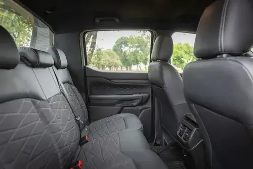 Ford Ranger 2.0T Cd Black 4X2 At 2026