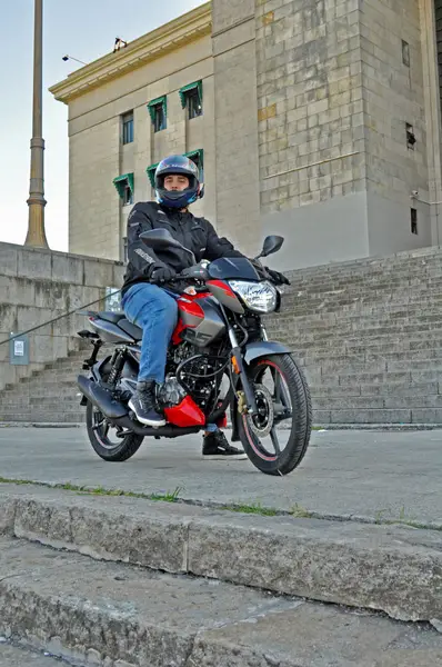 Bajaj ROUSER 125 LS Street 2026