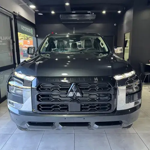 L200 2.4L GLS 6AT 4WD FULL 2026