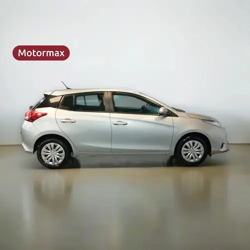 Toyota Yaris 5 puertas 1.5 Xs L/22 2024