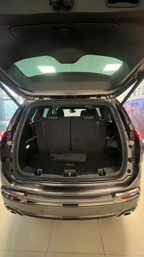 Jeep Commander 2.0 T BLACKHAWK 2025