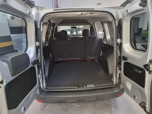 Renault Kangoo Ii Express 1.6 Sce Confort 5A 2026