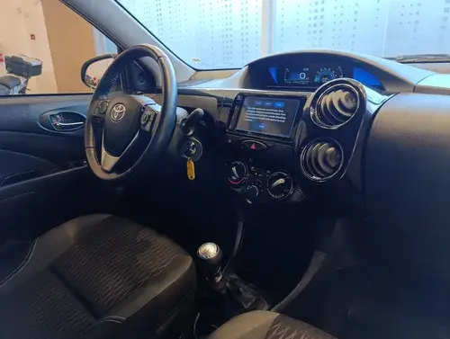 Toyota Etios 1.5 Sedan Xls 2023