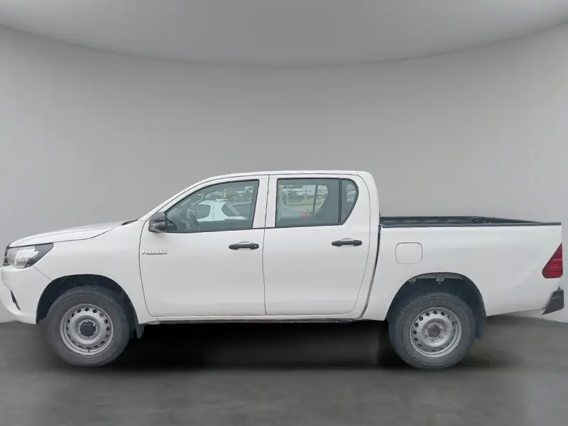 Toyota Hilux 4X4 DC DX 2.4 6MT 2023