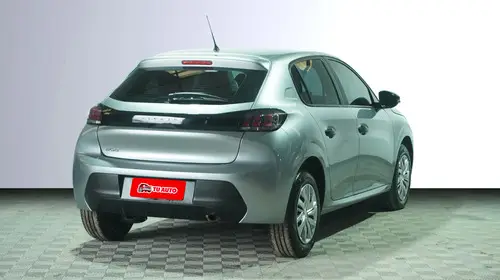 Peugeot 208 1.6 Like Pack 2022