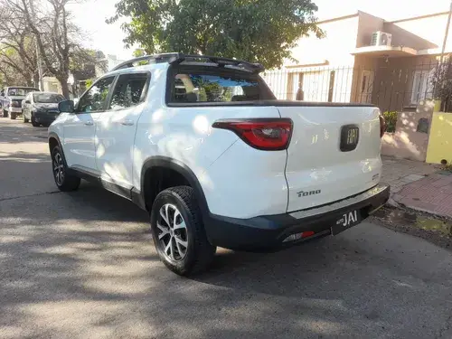 Fiat Toro 1.8 Freedom 4X2 At 2023