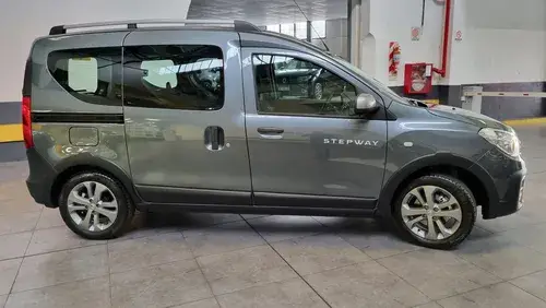 Renault Kangoo Ii 1.6 Sce Stepway 2026