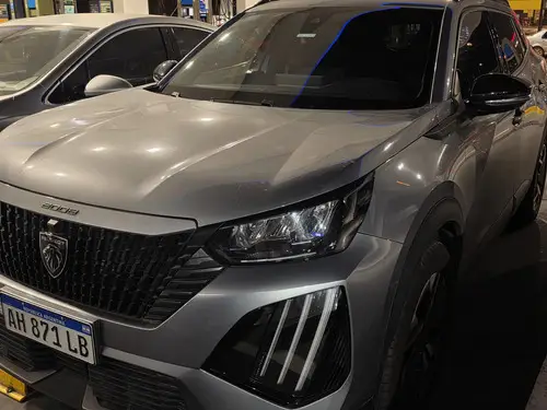 Peugeot 2008 1.0T Allure Cvt 2025