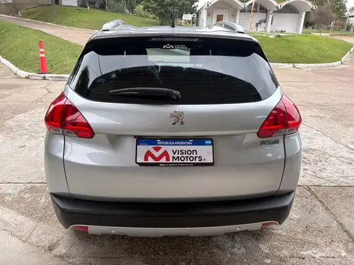 Peugeot 2008 1.6 Feline 2018