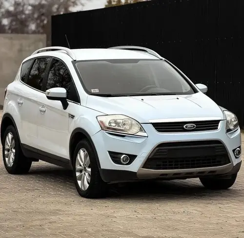 Ford Kuga 2.5 4X4 TREND L10 2013
