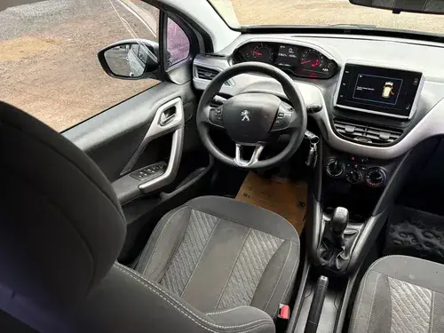 Peugeot 208 ALLURE 1.6 2018