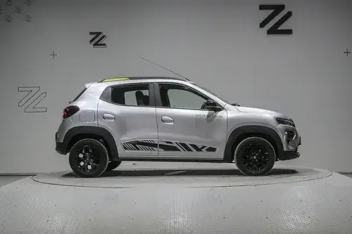 Renault Kwid 1.0 Sce 66Cv Iconic Outsider 2025