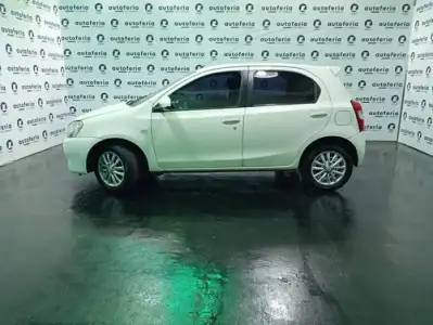 Toyota Etios 1.5 XLS 5P L13 2014