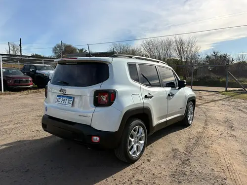 Jeep Renegade SPORT 1.8 AT6 2018