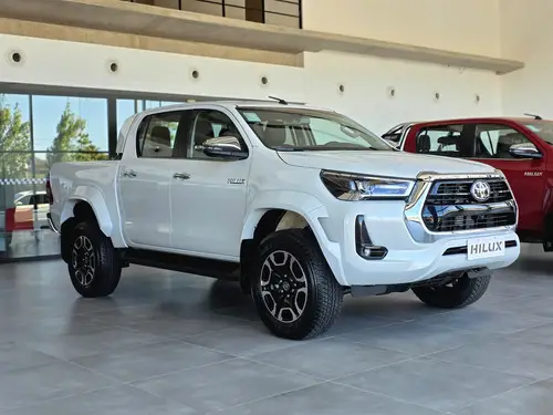 Toyota Hilux Pick-Up 2.8 Cd Srx 204Cv 4X4 At 2026