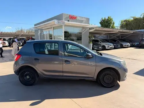 Renault Sandero Ii 1.6 8v Authentique 2017