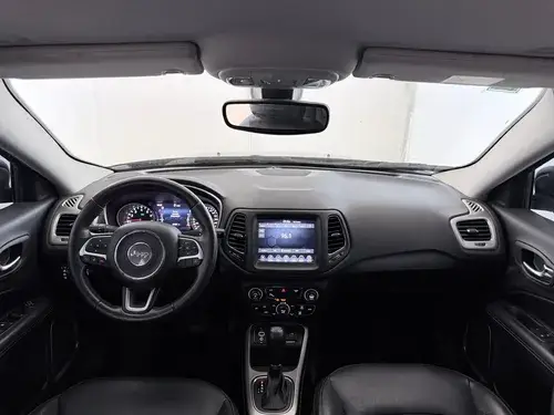 Jeep Compass 2.4 LONGITUDE AT6 4X2 L18 2019