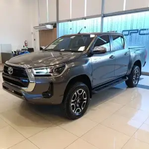 Toyota Hilux Pick-Up 2.8 Cd Srv 204Cv 4X2 At 2022