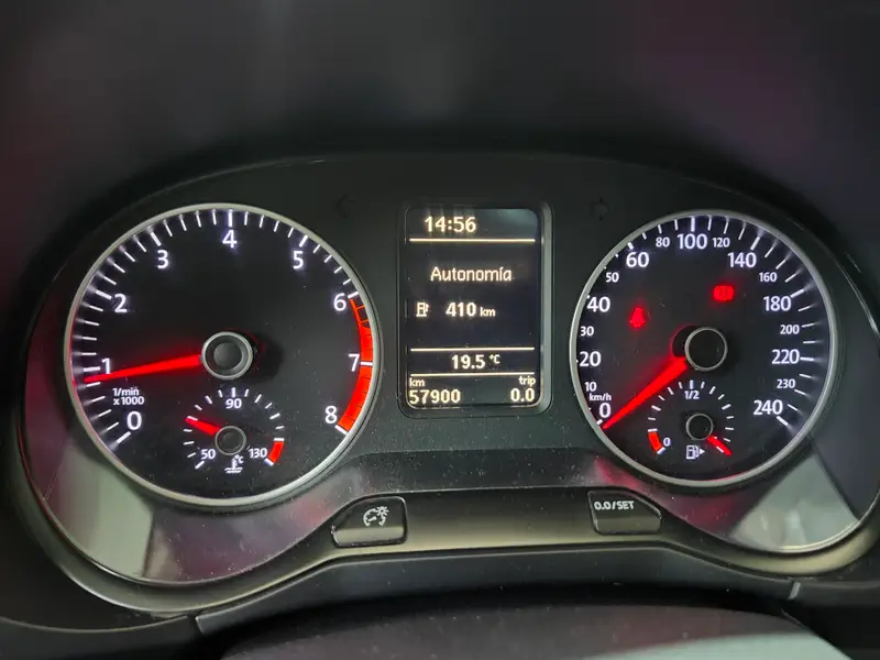Volkswagen Suran Highline 1.6MSI Mt 2019